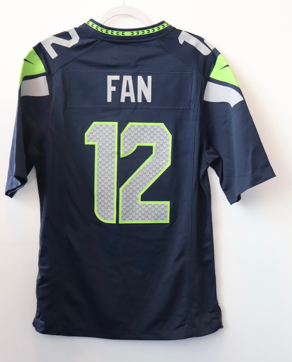 Nike Seattle Seahawks NFL FAN #12 Jersey Navy S - Picture 2 of 4